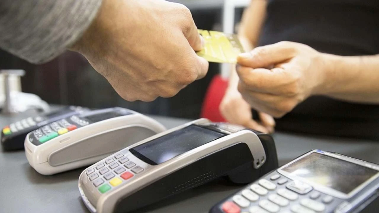 Kartlı ödemeler kasımda 2,27 trilyon lira oldu