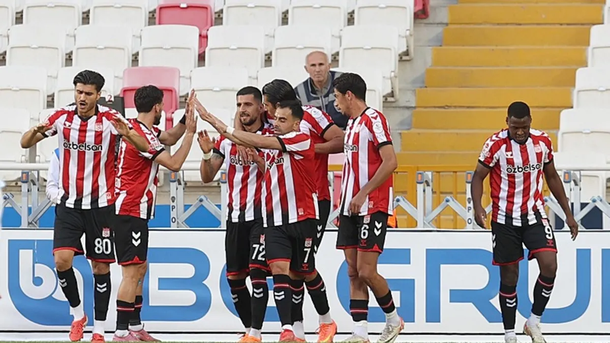 Sivasspor 5-0 Adana Demirspor | MAÇ SONUCU - ÖZET