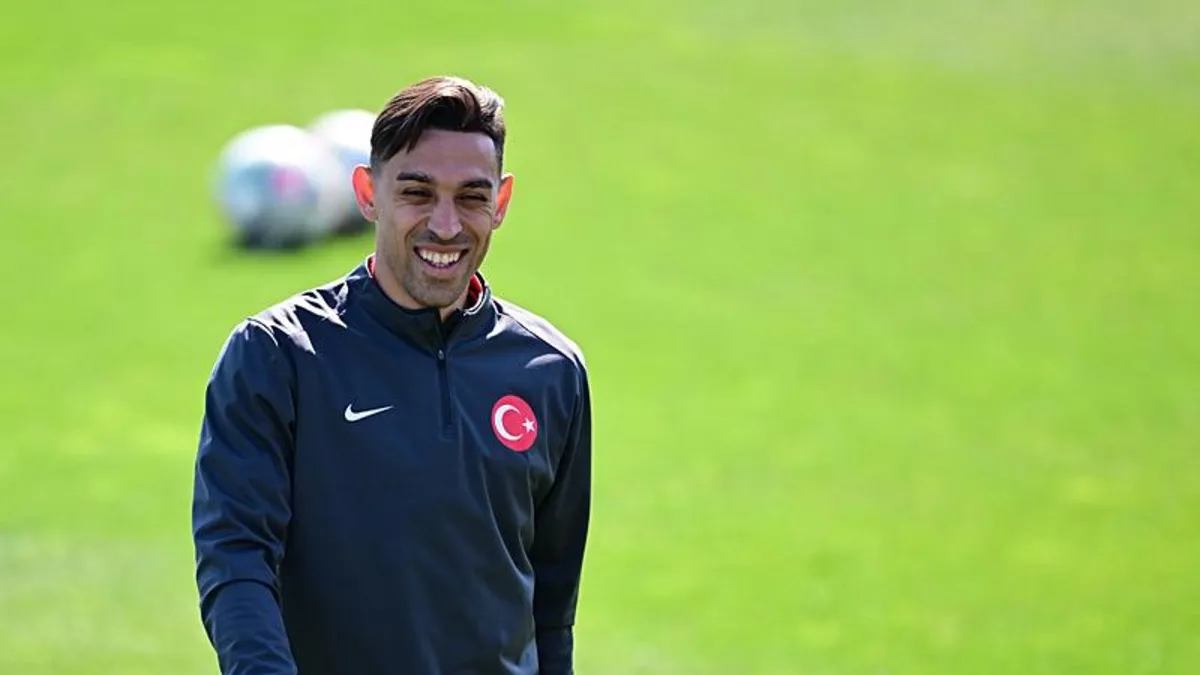 Fenerbahçe'de İrfan Can Kahveci'ye büyük müjde!