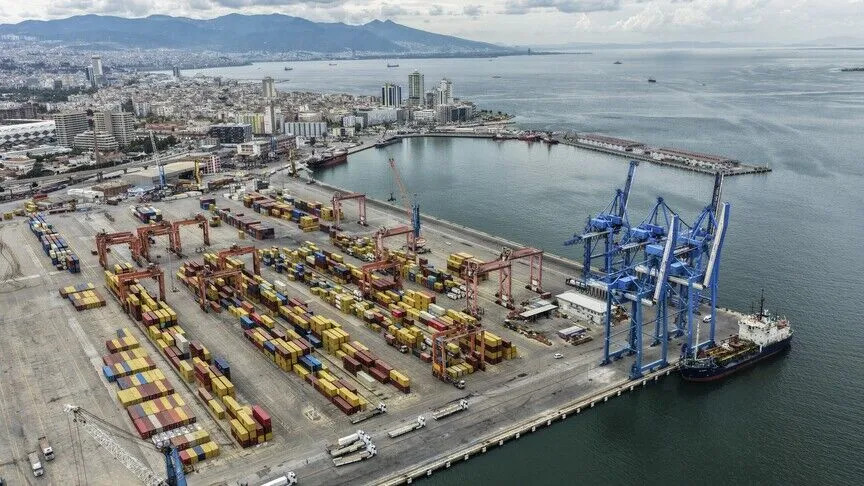 İzmir Limanı 1,5 Milyar Dolarlık Yatırımla Yenilenecek