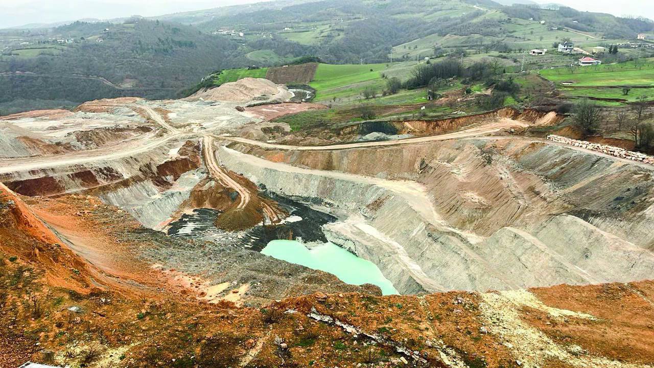 Enerjide ‘Yapısal Dönüşüm’ Hazırlığına Tepki: Özelleştirme Yağmadır, Kamulaştırma Haktır