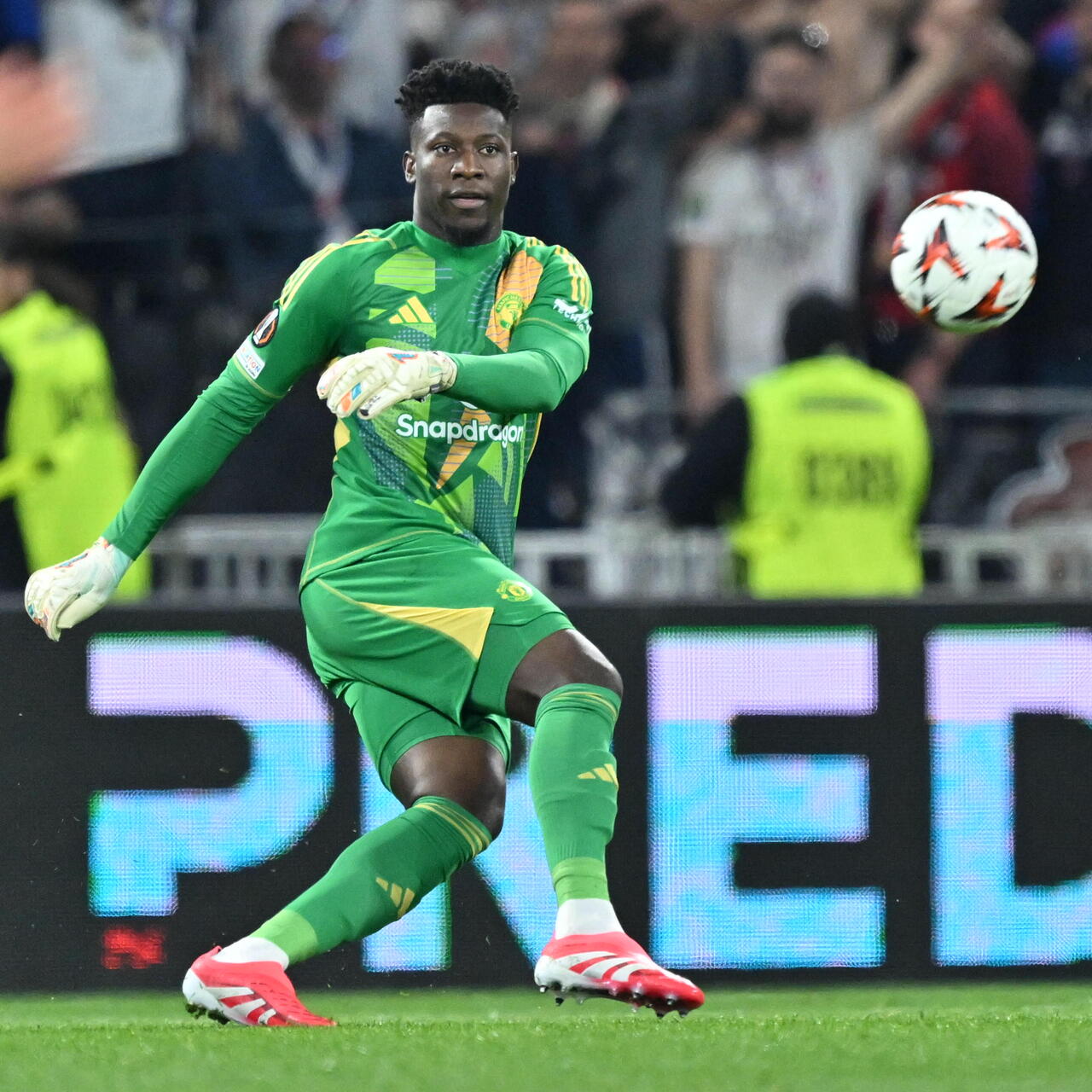 Lyon - Manchester United maçına Onana damgası!