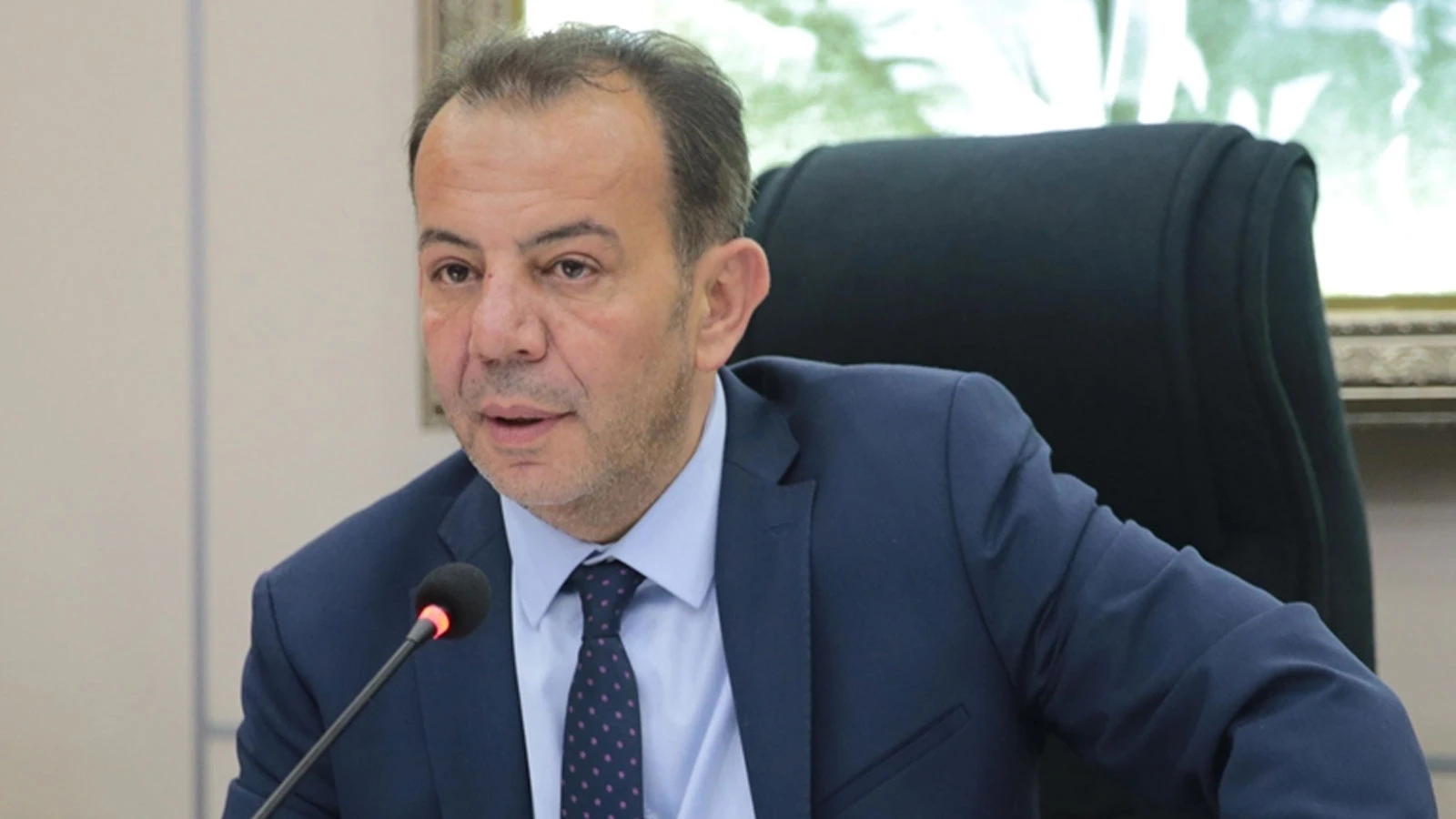 Tanju Özcan ve 3 sanık hakkında "şantaj" suçundan dava açıldı