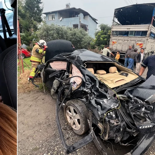 Hemzemin Geçitte Feci Kaza: Yük Treninin Sürüklediği Otomobildeki Anneden Acı Haber