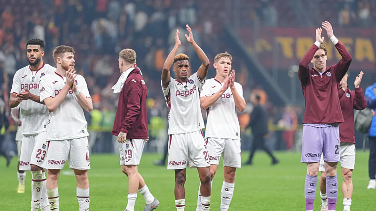 Trabzonspor'a Batagov'dan kötü haber! Corendon Alanyaspor maçında...