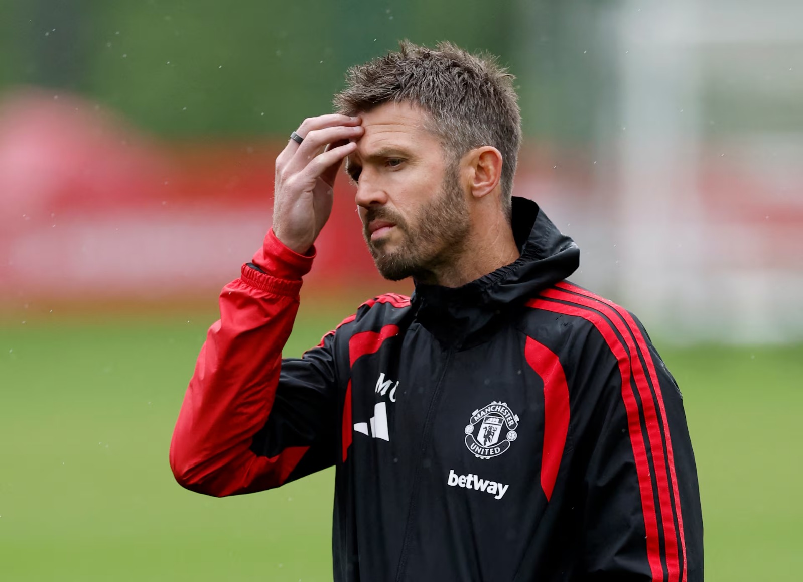 Michael Carrick, Manchester United'ı Şampiyon Yapmak İçin Tarih Vermiyor