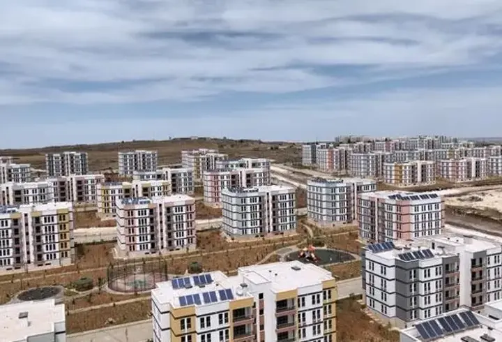 Şanlıurfa Karaköprü’de depremzedelere 2.738 yeni konut teslim edildi