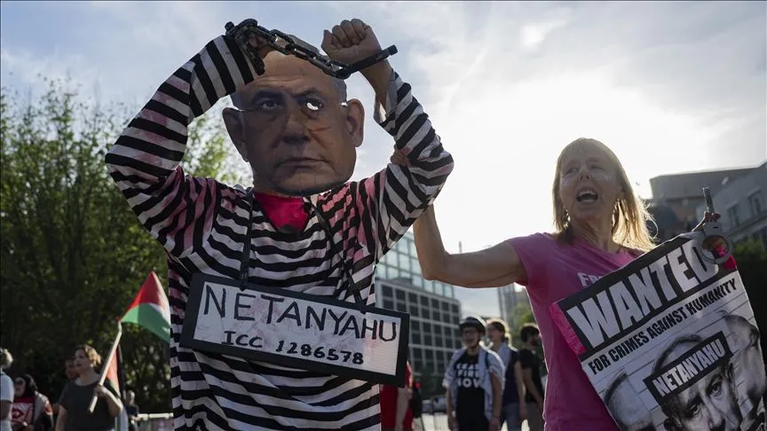 İsrail Başbakanı Netanyahu, Washington'a ziyareti öncesinde Beyaz Saray önünde protesto edildi