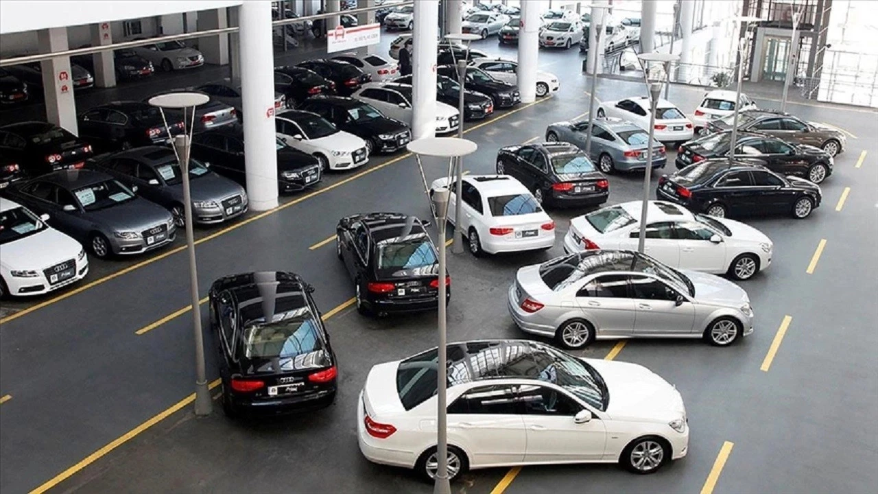 İkinci el otomobilde frene basıldı: Ocakta talep düştü, ilanlar azaldı