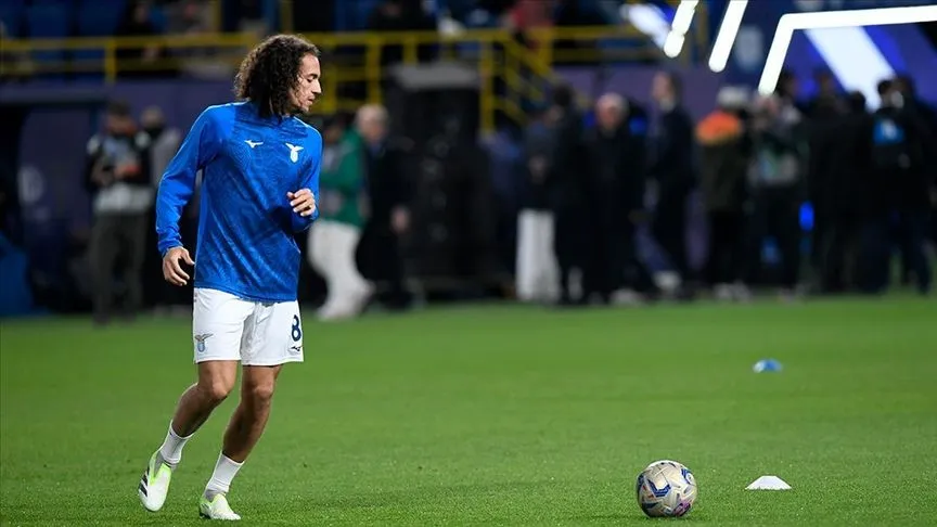 Fenerbahçe, Guendouzi'nin transferi için görüşmelere başlandığını duyurdu