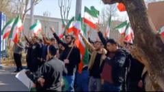 İran'da eylemlerin bastırılmasından sonra öğrenciler yeniden protestolara başladı 