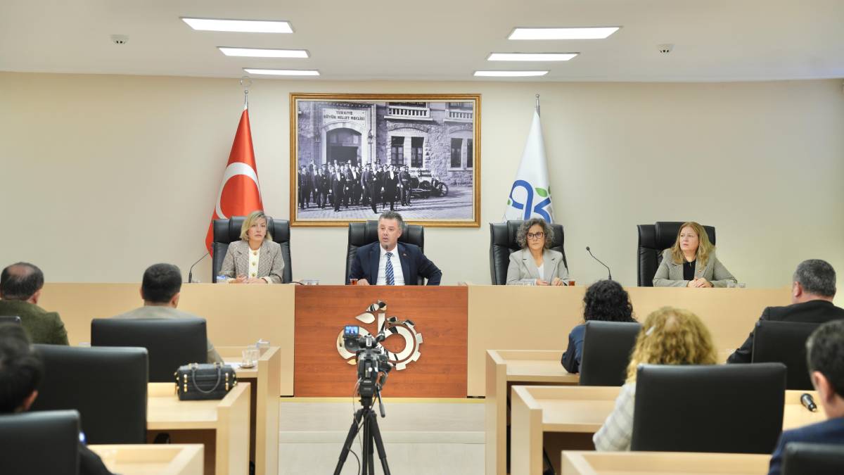 2027 Yılı Bütçesi Ve Ücret Tarifesi Görüşüldü