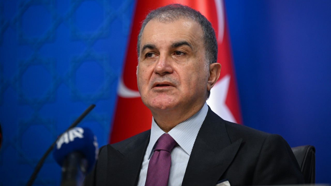 Ömer Çelik: CHP, nasıl muhalefet yapılır diye yapay zekaya sorsun