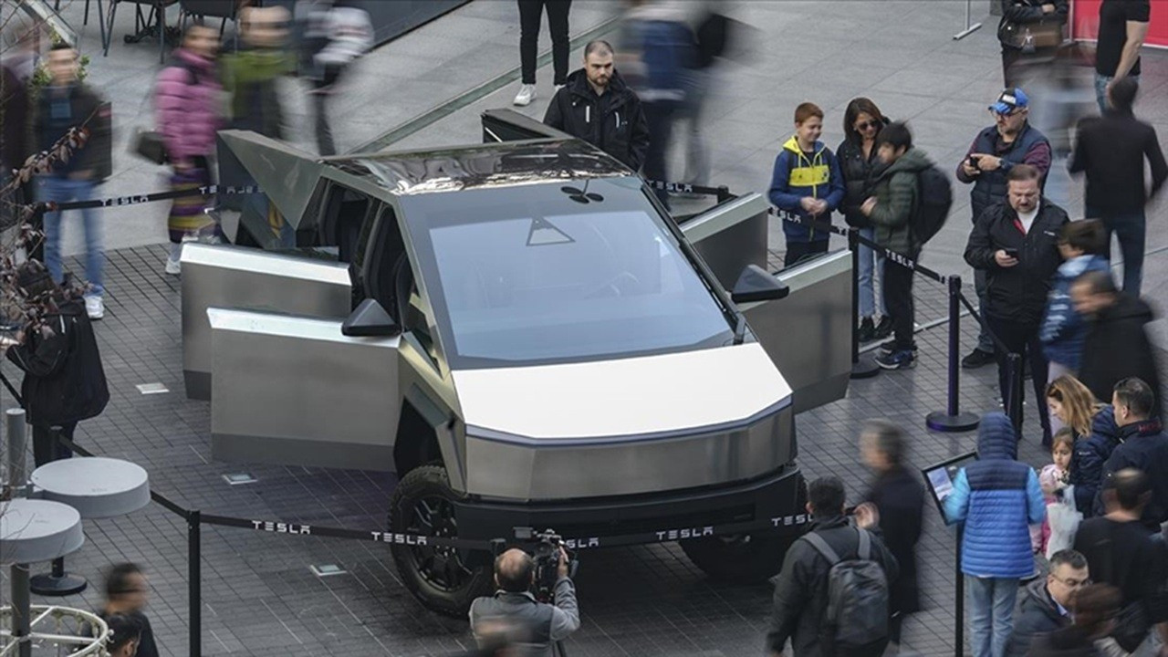 Tesla'da Cybertruck krizi: ABD'deki neredeyse tüm araçlar geri çağırıldı!