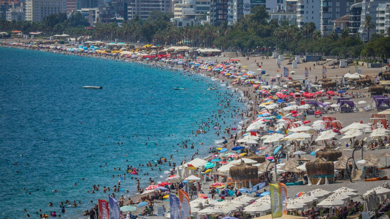 Ekonomide İki Farklı Tablo, Döviz Gelse De Riskler Büyüdü!