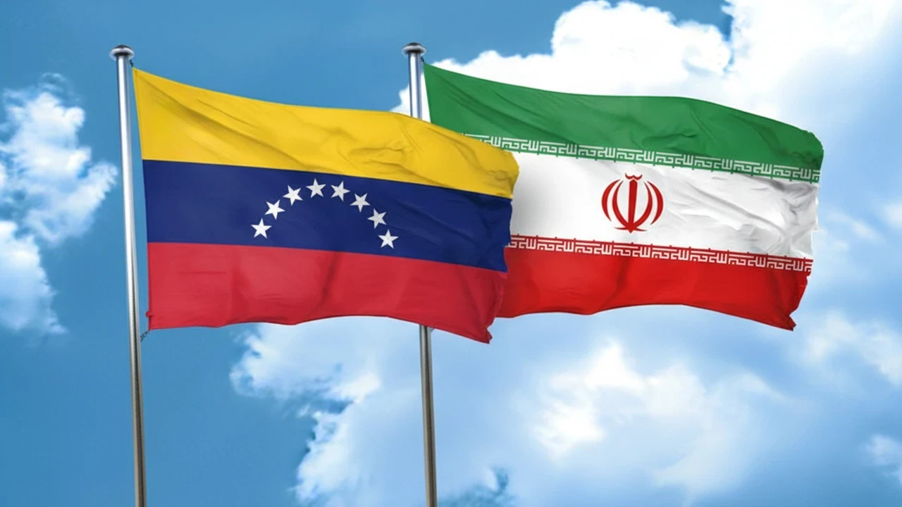İran ile Venezuela Bakanları, ABD'nin Karayiplerdeki askeri hareketliliğini görüştü