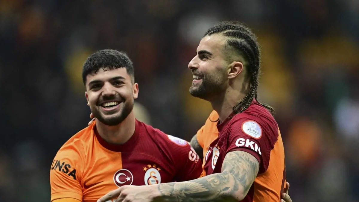 Eyüp Aydın Galatasaray'a geri döndü! Transferde sıcak gelişme