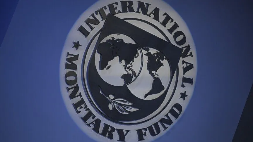 IMF, küresel ekonomik büyüme tahmininde aşağı yönlü revizyonun sinyalini verdi