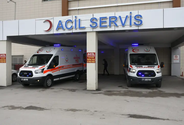 Niğde'de 2 ayrı trafik kazası: 3 ölü, 4 yaralı