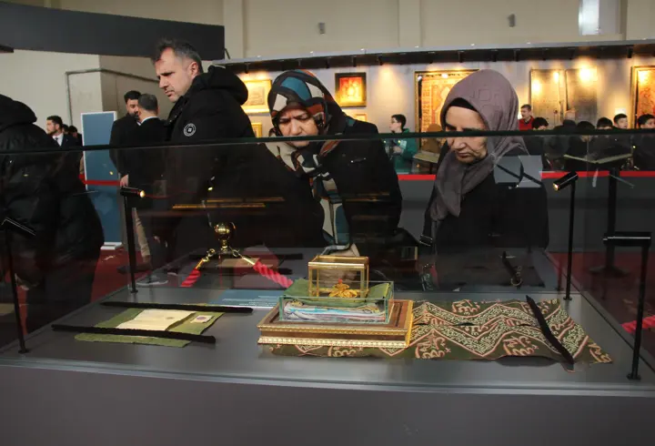 Sivas'ta Kutsal Emanetler ve Vakıf Eserleri Sergisi açıldı