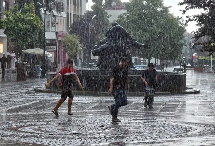 Marmara Bölgesi için 'kuvvetli yağış' uyarısı