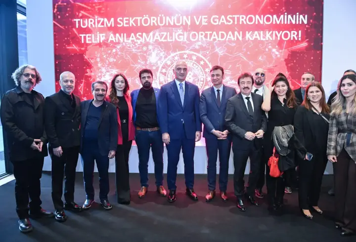 Bakan Ersoy'dan 40 yıllık telif sorununa neşter!