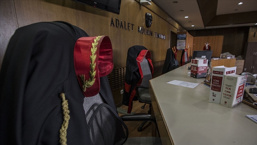 Köpeklere cinsel saldırıda bulunup öldüren doktora hapis cezası!