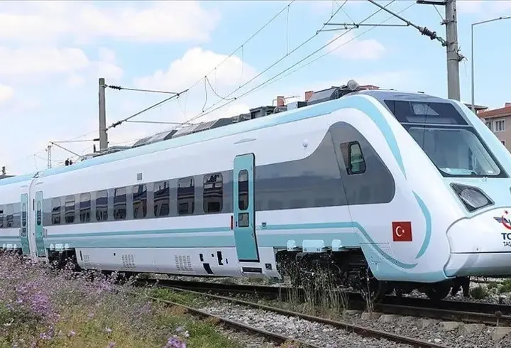 Türkiye, milli tren setleriyle raylarda yeni döneme hazırlanıyor