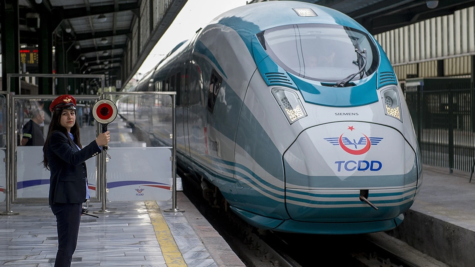 17 yılda 110 milyon yolcu YHT ile seyahat etti