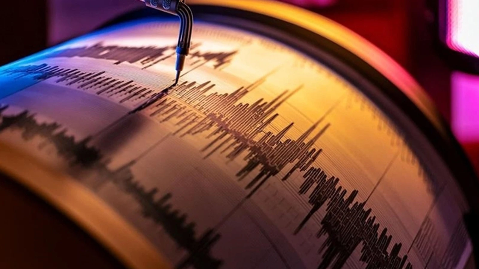 Hatay'da 3.9 büyüklüğünde korkutan deprem! AFAD duyurdu