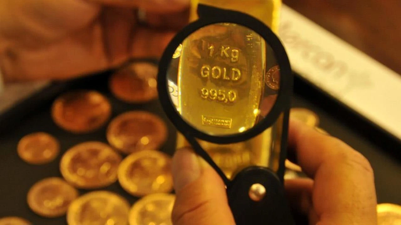 Altının kilogram fiyatı yüzde 6,4 düştü