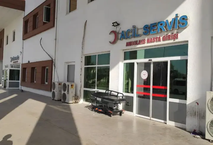 Nusaybin’de ‘Dur’ ihtarına uymayan motosiklet devrildi: 2 yaralı