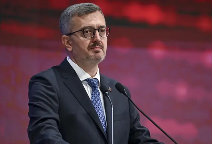 İletişim Başkanı Duran: KIZILELMA'dan gurur verici bir hamle daha