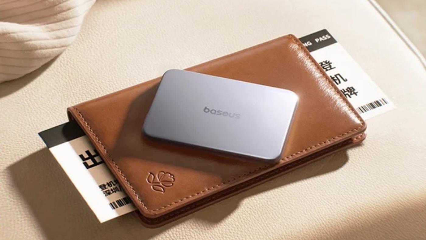Baseus kredi kartı kadar ince manyetik powerbank duyurdu