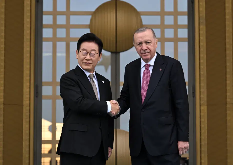 Güney Kore Devlet Başkanı Ankara'da: Cumhurbaşkanı Erdoğan resmi törenle karşıladı