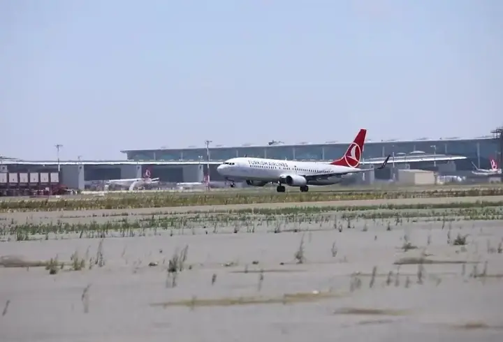 Türkiye-İran uçak seferleri ne zaman başlayacak? Bakan Uraloğlu yanıtladı