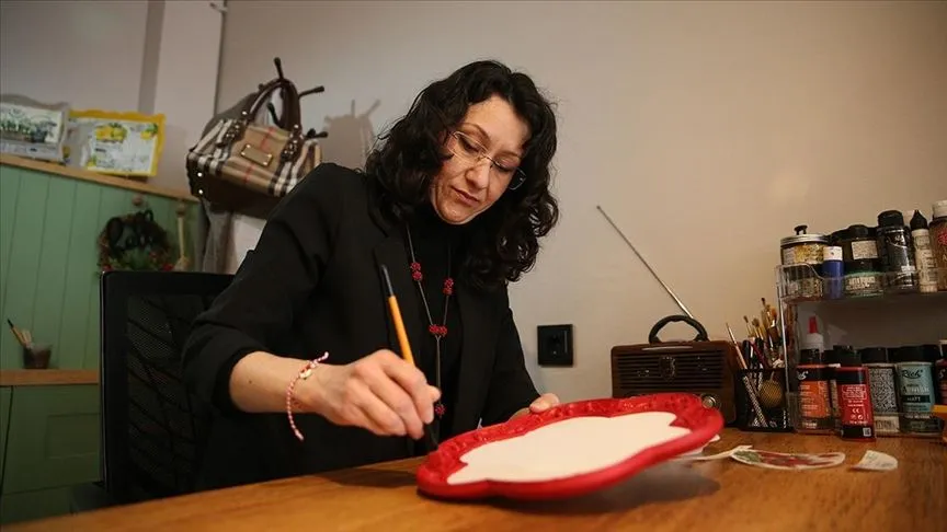 Hobisini mesleğe dönüştüren kadın kendi işinin patronu oldu