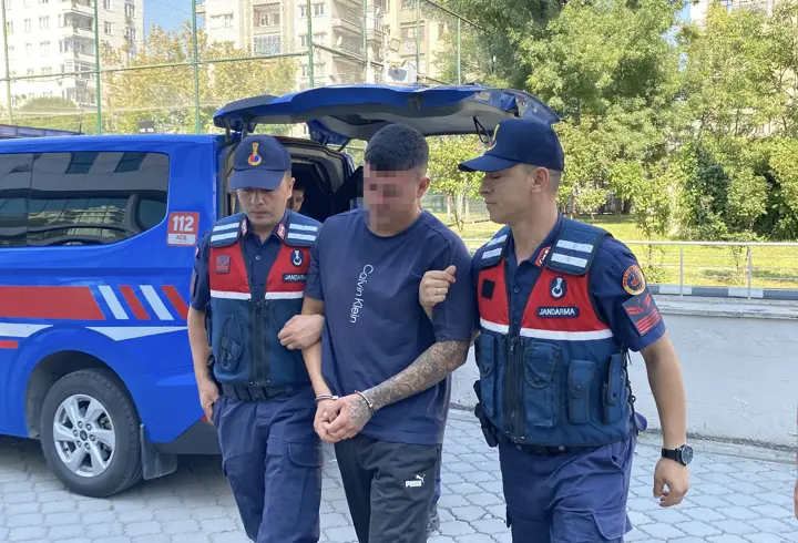 Evinden zorla alıp, götürdükleri boş arazide darbettiler; 2 gözaltı