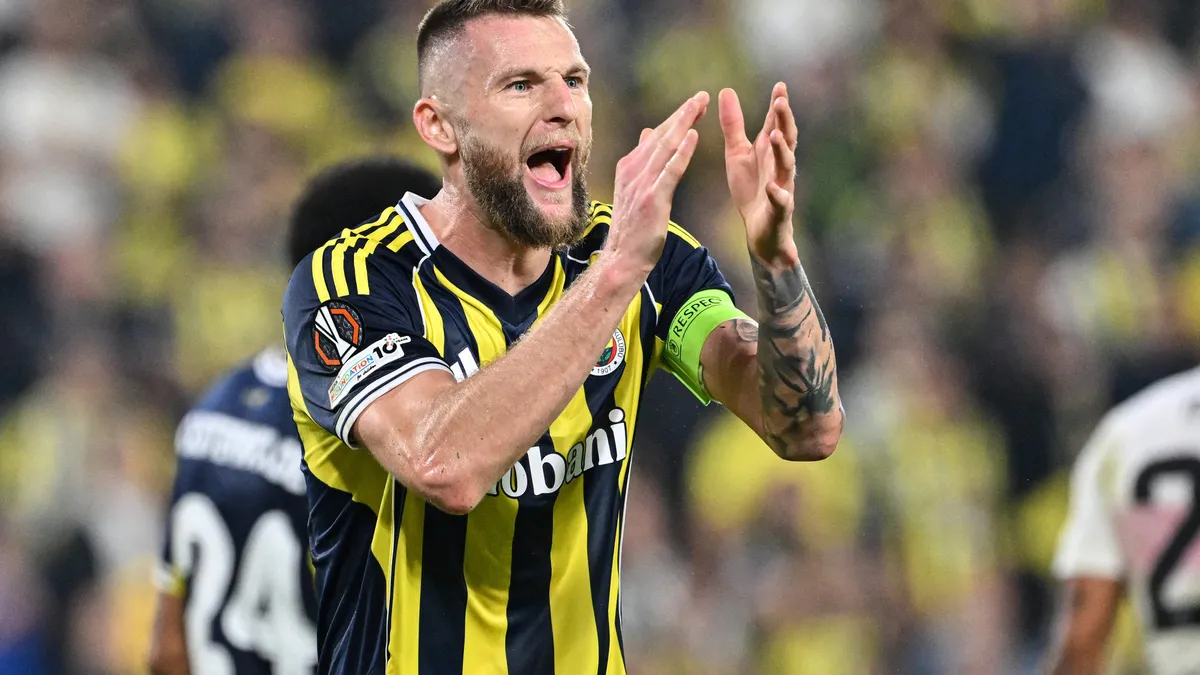 Fenerbahçe'de sıcak gelişme! Milan Skriniar'a 2 talip var!