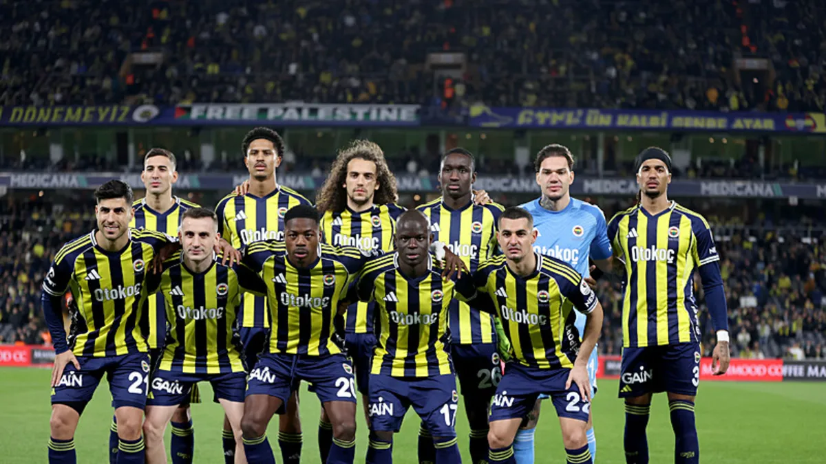 Fenerbahçe'de derbi öncesi büyük endişe! 6 isim kart sınırında