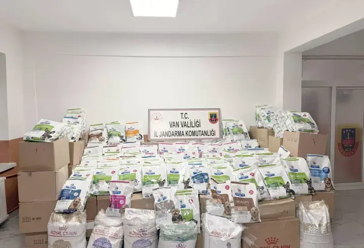Van'da 2,2 milyon TL'lik gümrük kaçağı eşya ele geçirildi