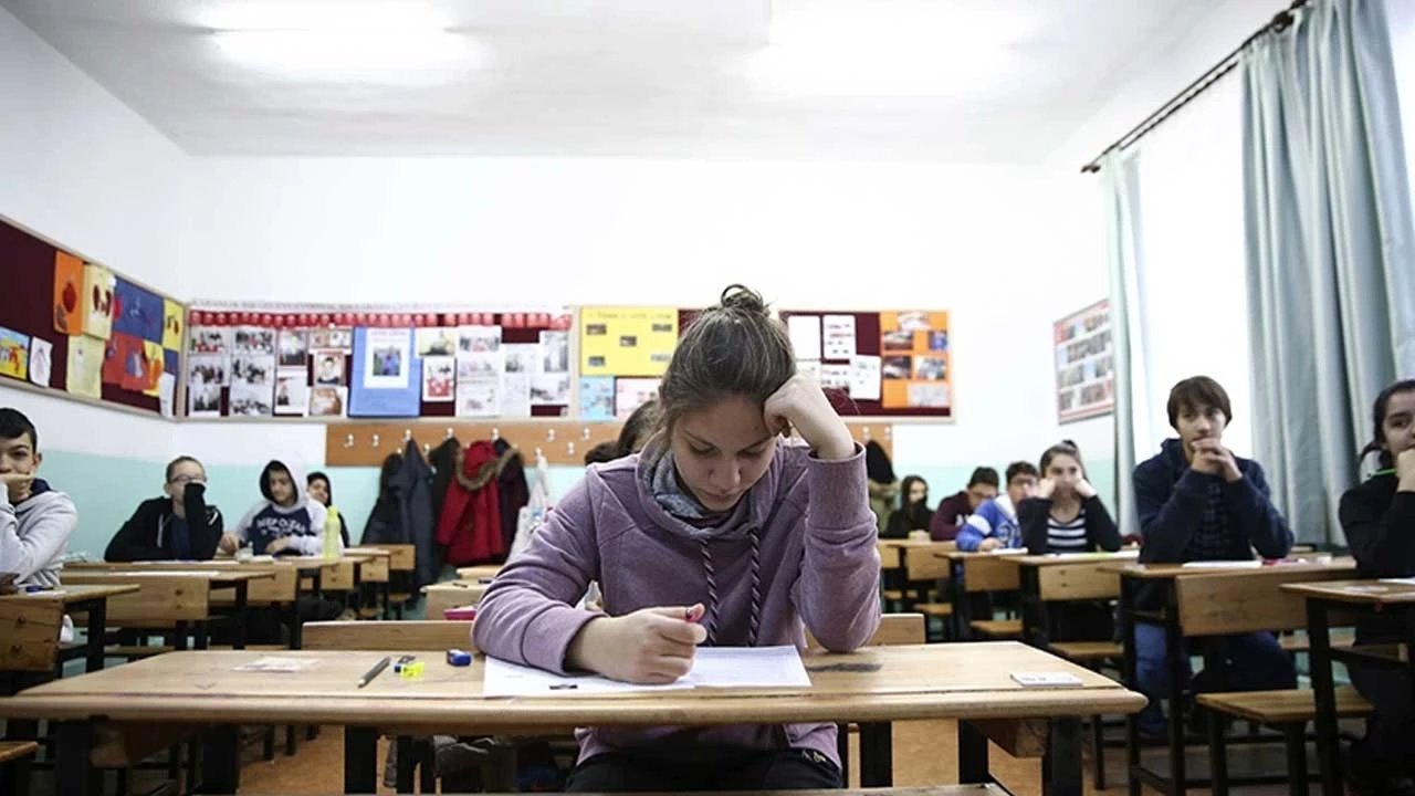 BURSLULUK SINAVI 2025: İOKBS kaçta bitecek? Bursluluk sınavı kaç soru, kaç dakika?