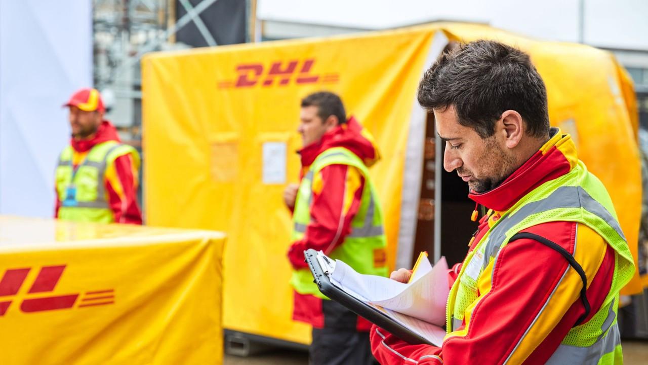 Lojistik devi DHL'den kritik karar! 8 bin kişiyi işten çıkaracak