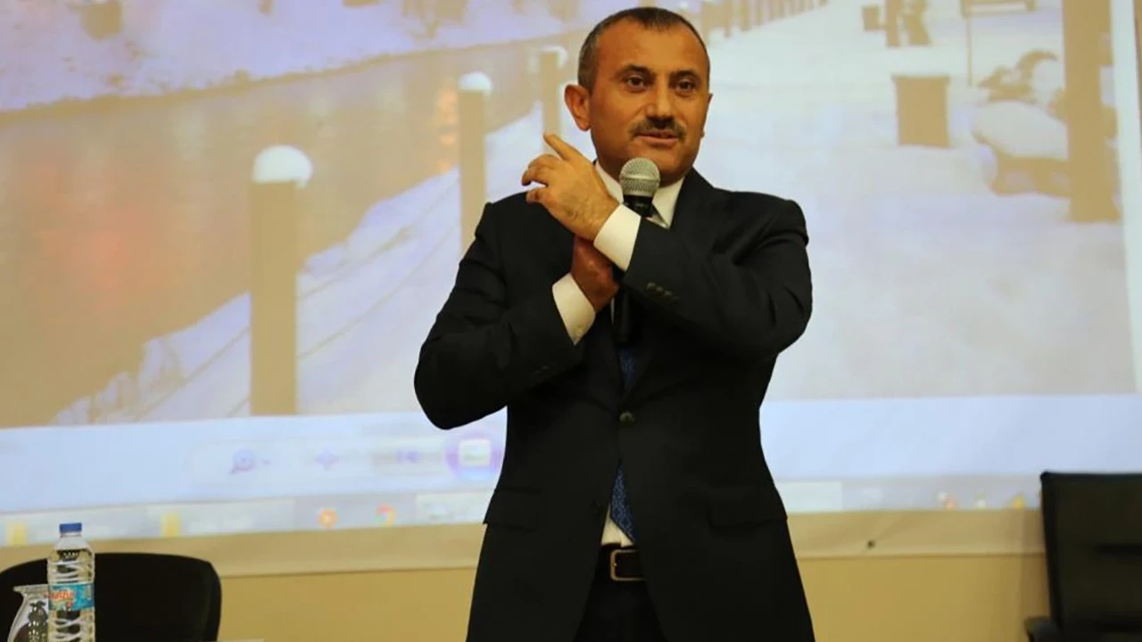 Eski Tunceli Valisi Tuncay Sonel gözaltına alındı