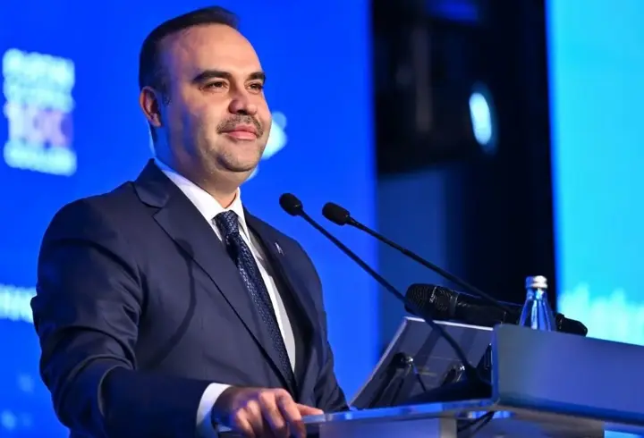 Bakan Kacır: Türkiye'mizin tüm illerinde dev yatırımları hayata geçireceğiz