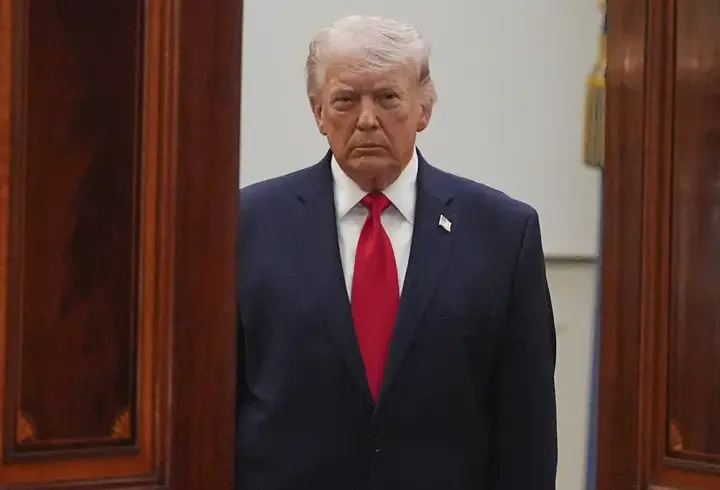 Trump, Epstein dosyaları nedeniyle Adalet Bakanı Bondi'ye tepkili! "Görevden alabilir" iddiası...