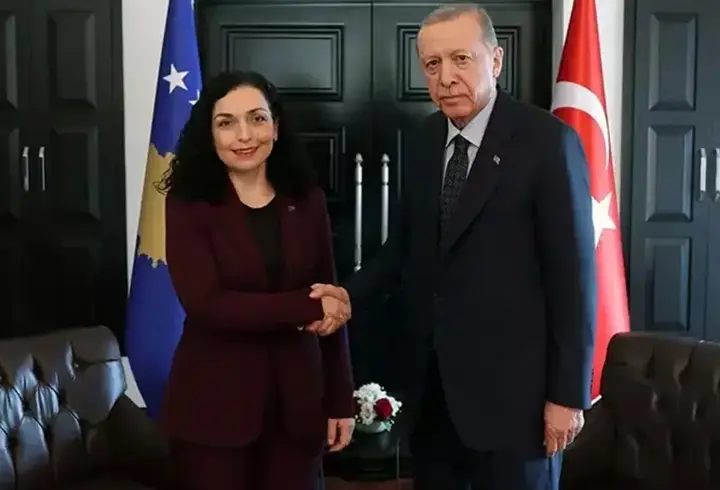 Kosova Cumhurbaşkanı Osmani'den Erdoğan’a 'sadık dost' nitelendirmesi