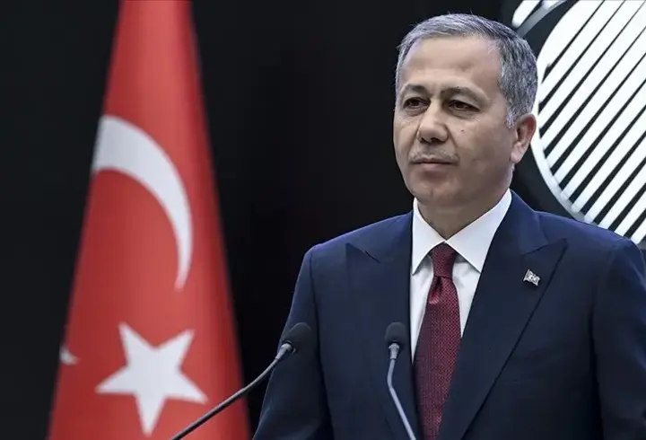 Bakan Yerlikaya'dan sürücülere 'aşırı hız' uyarısı