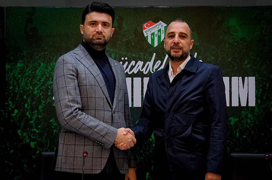 Bursaspor yeni teknik direktörünü resmen duyurdu