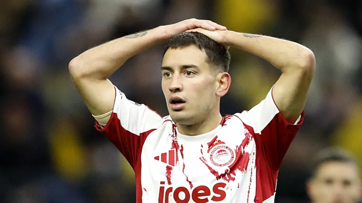 Galatasaray'ın orta sahası Komşu'dan: Santiago Hezze!